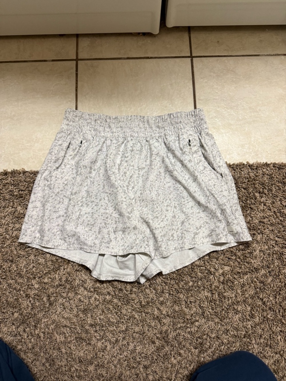 Vuori Heathered Light Gray Athletic Shorts